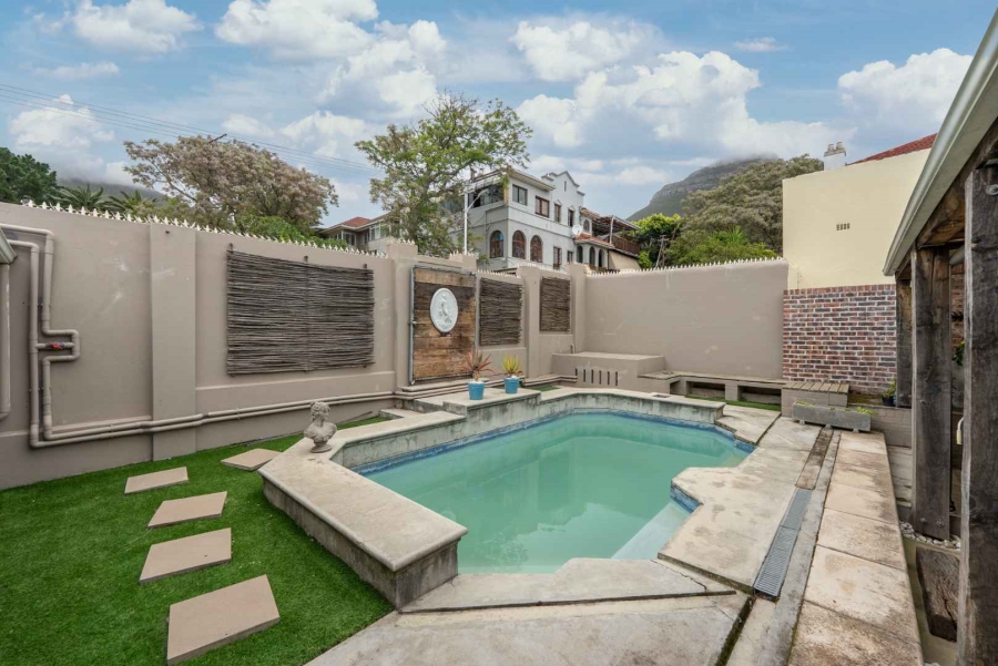 3 Bedroom Property for Sale in Gardens Western Cape
